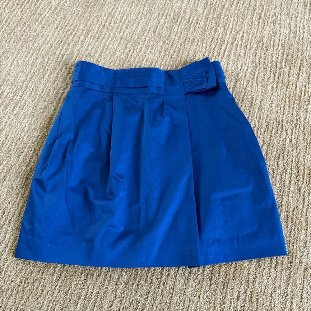 BCBGMaxazria Women’s Blue “Mila” the pleated sateen skirt